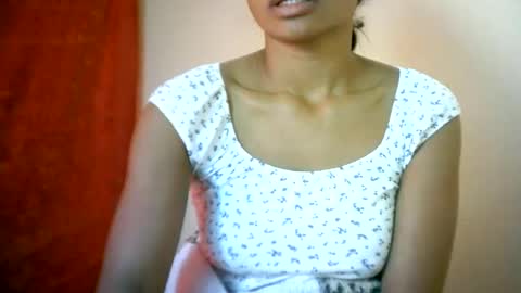 Snapshot of sourayaa chatting on June 18, 2026, 10:14 pm sourayaa online show from June 18, 2026, 10:14 pm