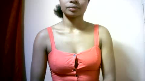 Snapshot of sourayaa chatting on July 1, 2026, 5:53 am sourayaa online show from July 1, 2026, 5:53 am