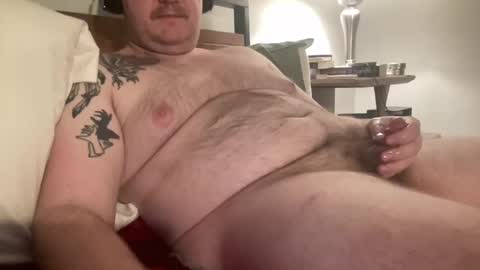 southern_bate_cub online show from January 22, 2025, 2:15 am