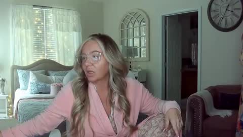 Your Barbii online show from January 31, 2025, 2:17 pm