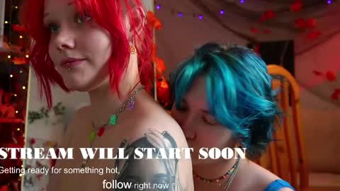 Snapshot of sova_energy chatting on May 10, 2026, 4:45 pm Leah online show from May 10, 2026, 4:45 pm