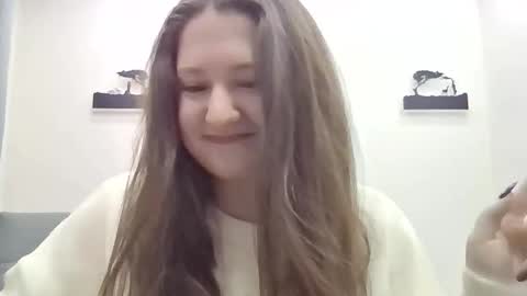 sovagloomy online show from October 31, 2025, 5:03 pm