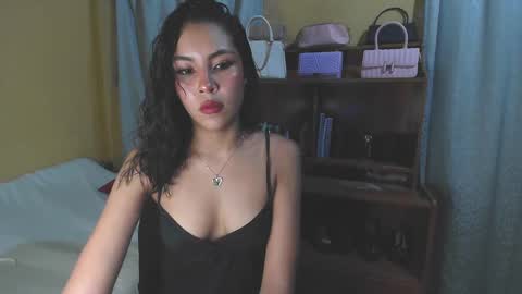 Miauhg online show from January 18, 2025, 11:33 pm