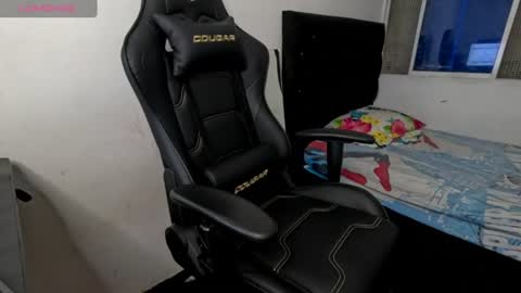 soy_samuel11 online show from June 19, 2026, 12:26 am