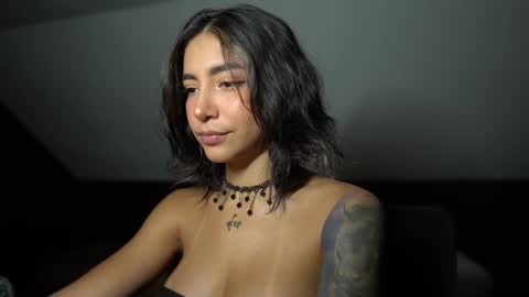 100 explicit here   online show from January 17, 2025, 10:33 am