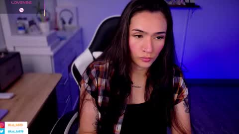 Luisa    online show from September 28, 2025, 9:20 pm