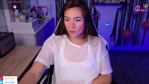 Luisa    online show from March 21, 2026, 10:35 pm