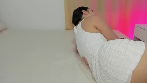 Instagram Soyamandaa  1 online show from October 19, 2025, 11:27 pm