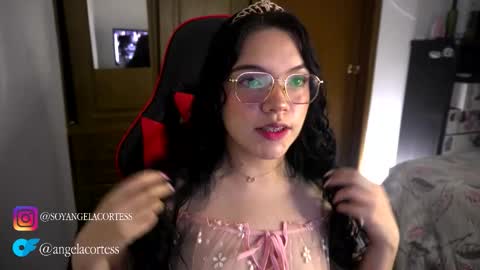 Snapshot of soyangelacortes chatting on October 27, 2025, 2:37 am soyangelacortes online show from October 27, 2025, 2:37 am