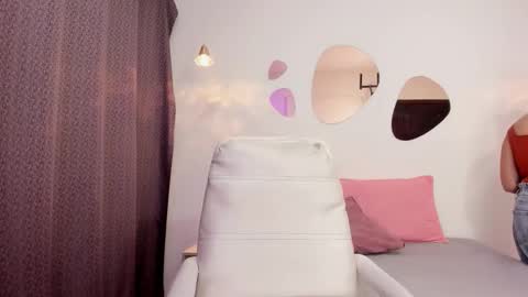 Snapshot of soysamicita_ chatting on October 14, 2025, 7:25 pm Sami Diaz online show from October 14, 2025, 7:25 pm