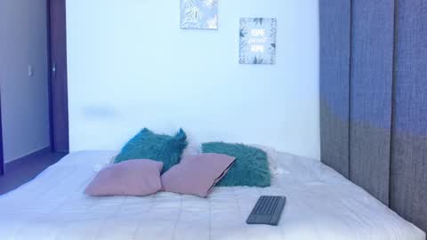      online show from March 30, 2026, 1:06 am