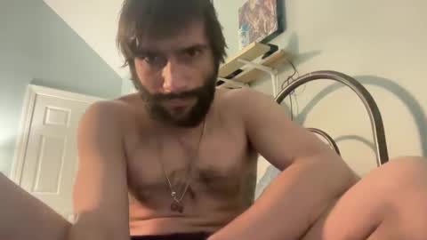 Snapshot of spacecase843 chatting on December 27, 2024, 2:43 pm TrndSettrz online show from December 27, 2024, 2:43 pm