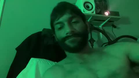 Snapshot of spacecase843 chatting on February 16, 2025, 7:48 am TrndSettrz online show from February 16, 2025, 7:48 am