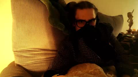 Spacegirl online show from December 31, 2024, 12:11 am