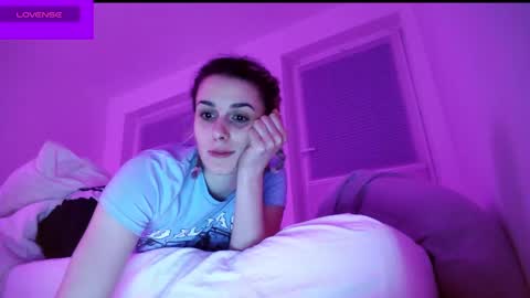 Spacegirl online show from January 28, 2025, 1:29 am