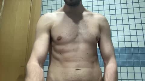 Snapshot of spainmenhot69 chatting on April 21, 2026, 10:32 am spainmenhot69 online show from April 21, 2026, 10:32 am