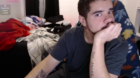 spanishcouple4255 online show from October 30, 2025, 3:19 am