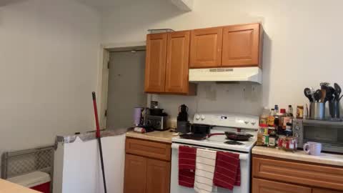 Snapshot of spanishcouple4255 chatting on November 30, 2025, 6:12 pm spanishcouple4255 online show from November 30, 2025, 6:12 pm