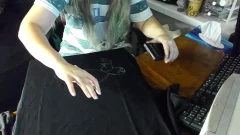 Snapshot of spanking_girls chatting on December 14, 2024, 1:06 am Evgenia online show from December 14, 2024, 1:06 am