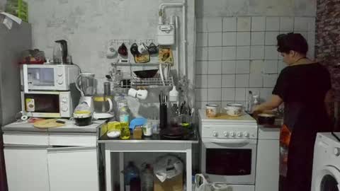 Evgenia online show from April 17, 2026, 10:13 pm