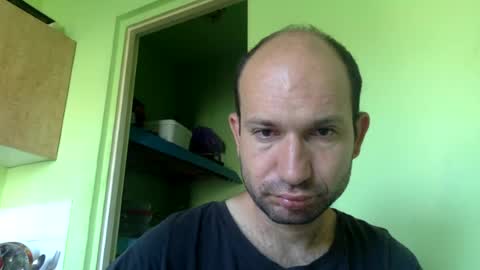 Snapshot of sparei7 chatting on July 20, 2026, 9:23 am Snaiky online show from July 20, 2026, 9:23 am