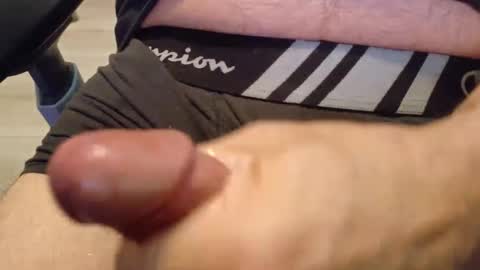 sparklenuts17 online show from October 4, 2025, 2:26 pm