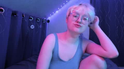 Atticus Pendragon online show from January 11, 2026, 6:18 am