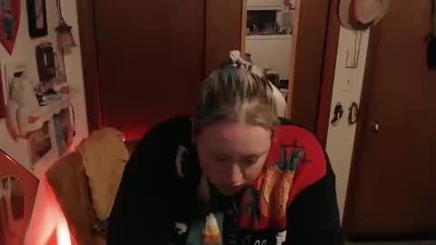 sparklybisexual online show from October 15, 2025, 3:17 am