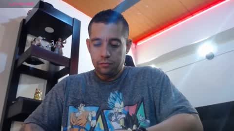     online show from December 11, 2024, 5:00 am