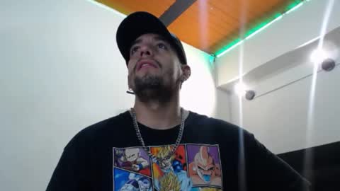     online show from February 5, 2025, 8:54 am