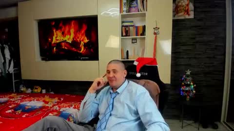 Snapshot of spartandaddy48 chatting on January 5, 2026, 5:49 pm Spartan online show from January 5, 2026, 5:49 pm