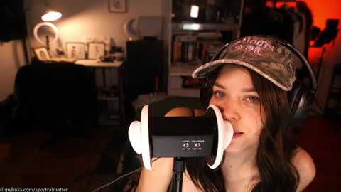 m online show from March 5, 2026, 1:23 am