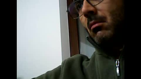 Speed online show from December 17, 2025, 11:33 pm