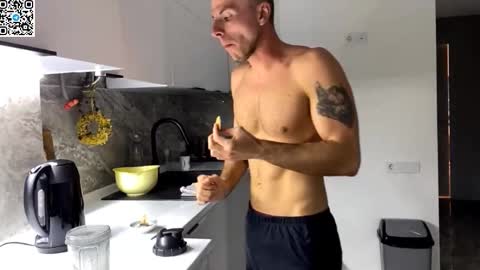 Alex online show from December 3, 2025, 9:57 pm