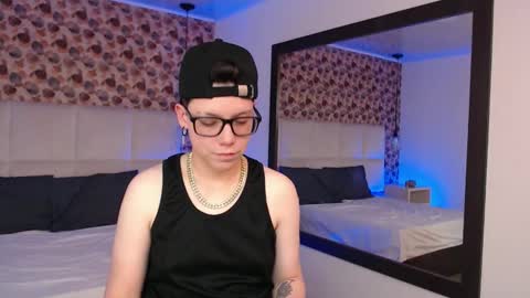 spencerm_ online show from October 18, 2025, 7:36 pm