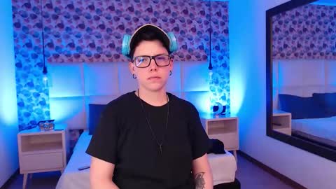 spencerm_ online show from October 25, 2025, 1:13 am