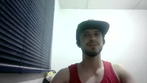 sperm_donor94 online show from November 6, 2025, 2:12 am