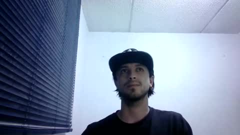 Snapshot of sperm_donor94 chatting on April 17, 2026, 11:46 am sperm_donor94 online show from April 17, 2026, 11:46 am