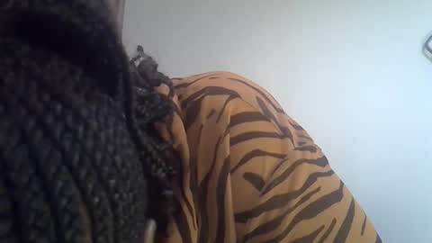 Snapshot of spiciey_ chatting on June 1, 2026, 3:25 pm Spicy online show from June 1, 2026, 3:25 pm