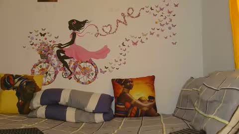 Snapshot of spicy_angels chatting on January 12, 2026, 5:56 am Quinter Cheeky online show from January 12, 2026, 5:56 am