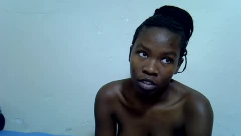 Snapshot of spicy_kittie chatting on July 19, 2026, 3:38 pm Kittle online show from July 19, 2026, 3:38 pm
