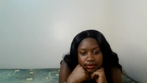 Snapshot of spicy_linna chatting on June 30, 2026, 11:28 pm Sweet Baib online show from June 30, 2026, 11:28 pm