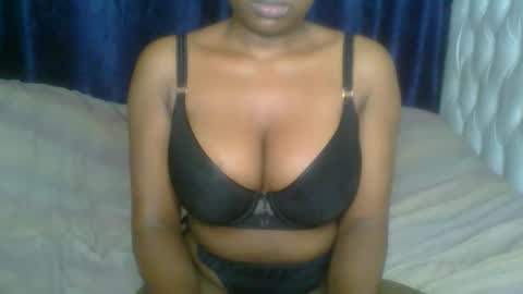 spicy_reee online show from November 14, 2025, 9:41 am