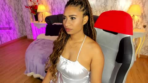 Amelia      GTM-5 817       IG Spicychoco am online show from January 18, 2025, 12:47 pm