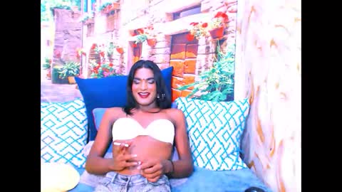 spicybarbie4u online show from February 19, 2026, 9:00 pm