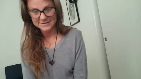 Rose online show from July 8, 2026, 12:42 pm
