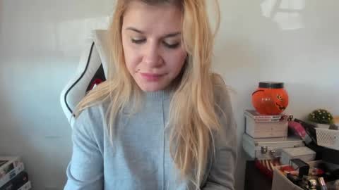 FREE ONLY FANSy online show from January 29, 2025, 9:55 am