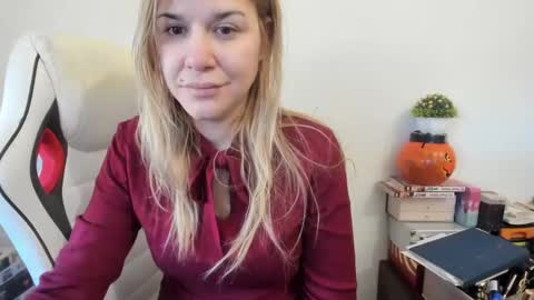 FREE ONLY FANSy online show from February 17, 2025, 7:26 am