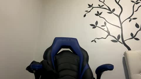 Twitter Toxiceli2 online show from December 25, 2024, 2:14 am