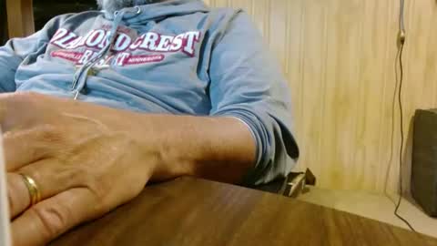 Snapshot of splash_w chatting on May 18, 2026, 3:07 pm Splash Man online show from May 18, 2026, 3:07 pm